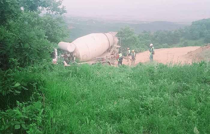 Kirazlıyayla’da Maden Şirketi Beton Duvar Örmeye Başladı!