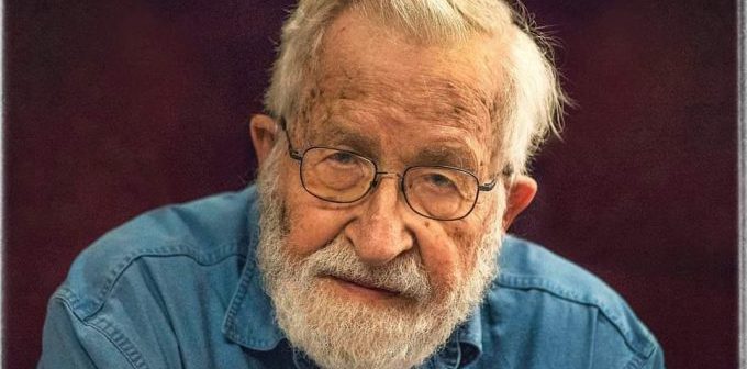 Noam Chomsky: “Hep bahsettiğimiz sınıf savaşı şu anda oluyor”