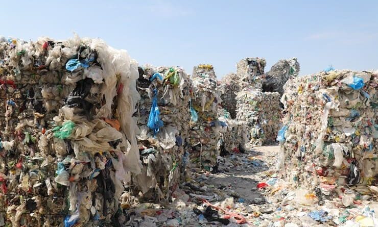 15 yılda 173 kat arttı: Her gün 213 kamyon plastik atık ülkemize boşaltılıyor